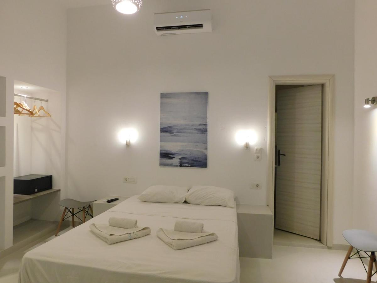 Thera Victory Center Fira  Ngoại thất bức ảnh